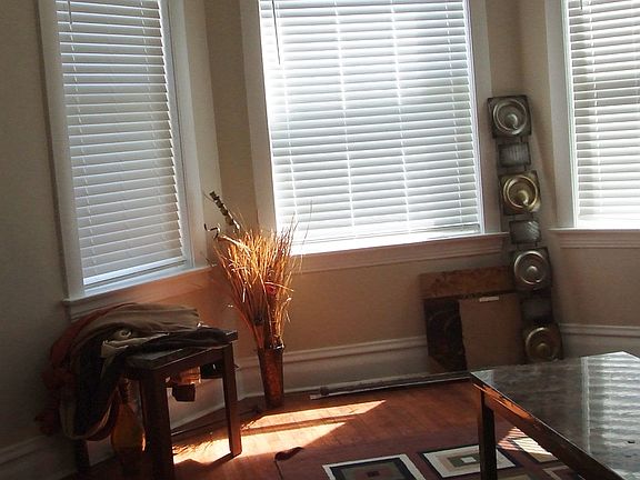 2nd image of 1914 S 57th Ct
