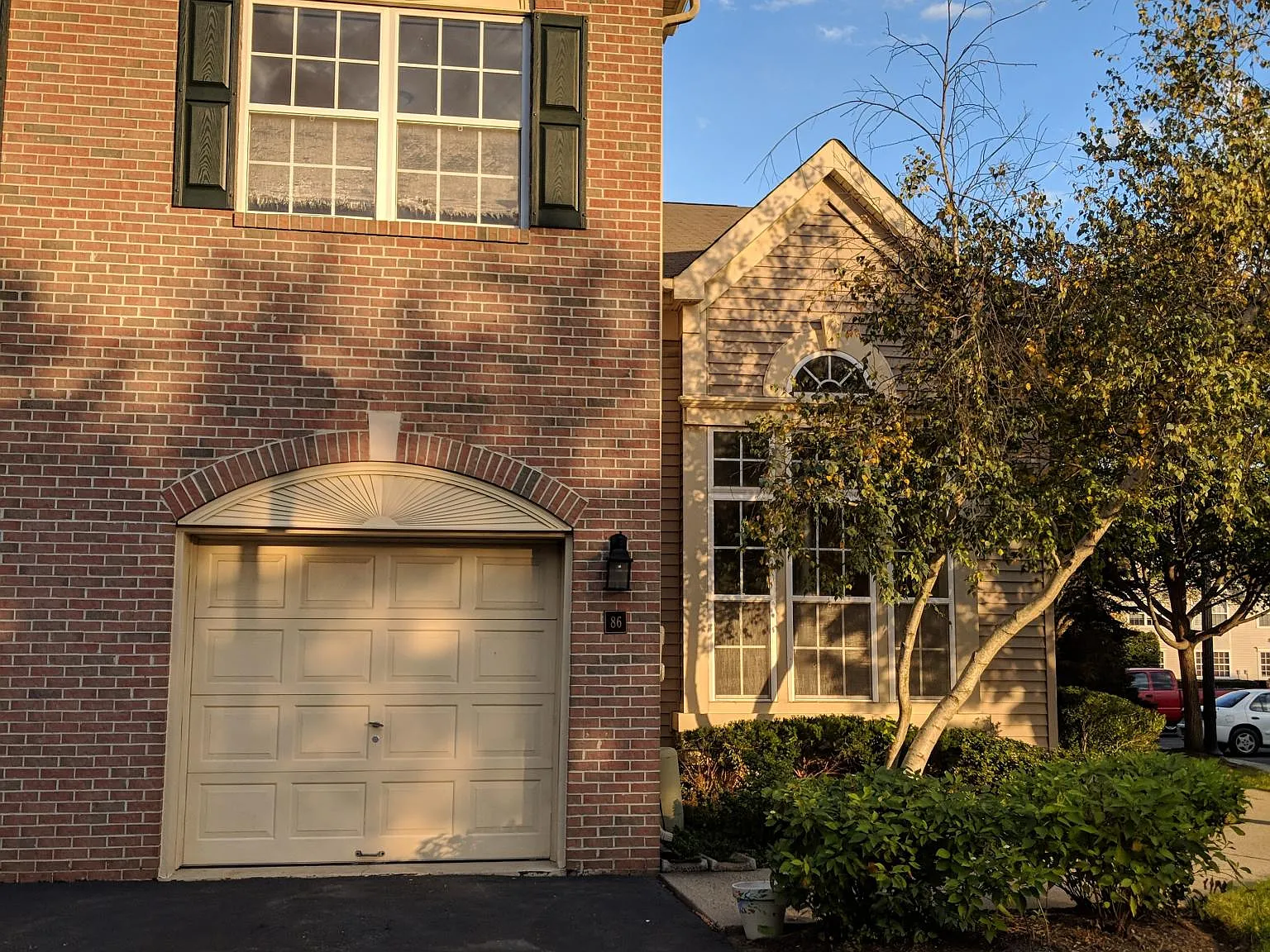 86 Banyan Blvd — Photo 4
