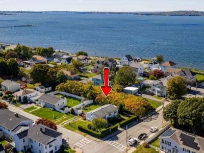 59 Mount Hope Ave, Fall River, MA, 02724