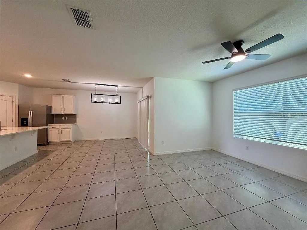 4 bed, 2.0 bath, 1846 sqft, $2,450 — Photo 3