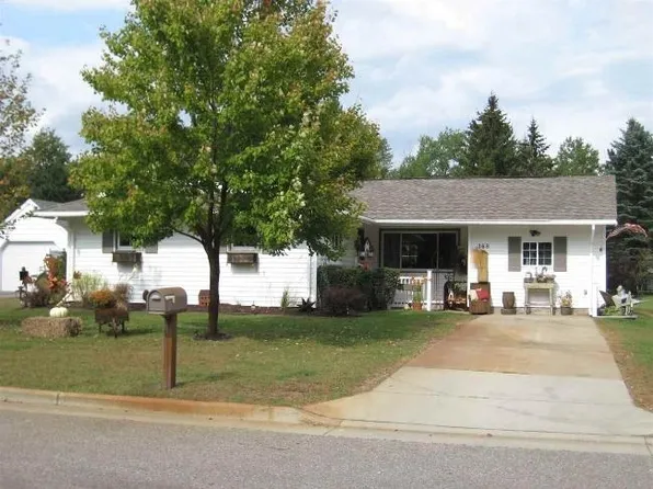 368 W Buehler Ave, Nekoosa, WI 54457