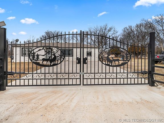 2nd image of 17090 S 4170th Rd