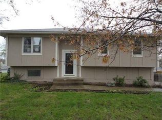 1511 Lawndale Ave, Pleasant Hill, MO 64080