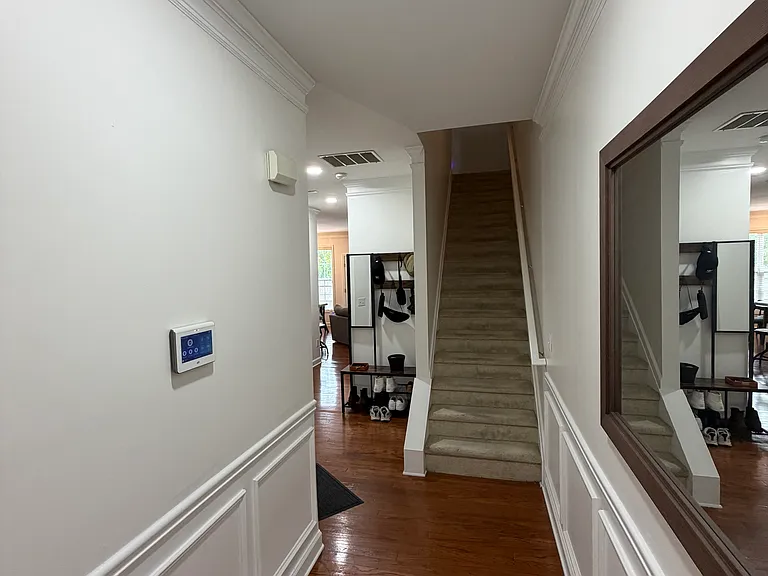1919 Harrison Park Dr — Photo 6