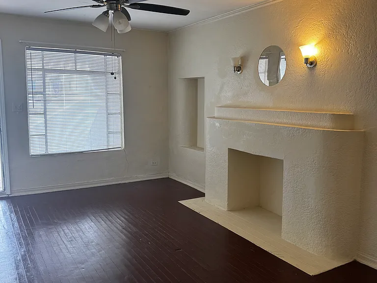 1509 W Woodlawn Ave #1 — Photo 3