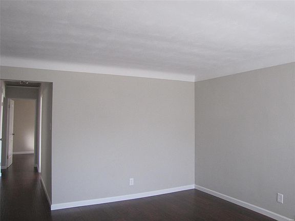 5th image of 1239 Victory Dr