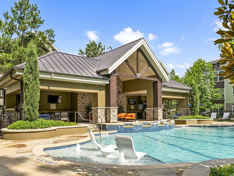 The Woodlands Lodge Apartments in The Woodlands, Texas