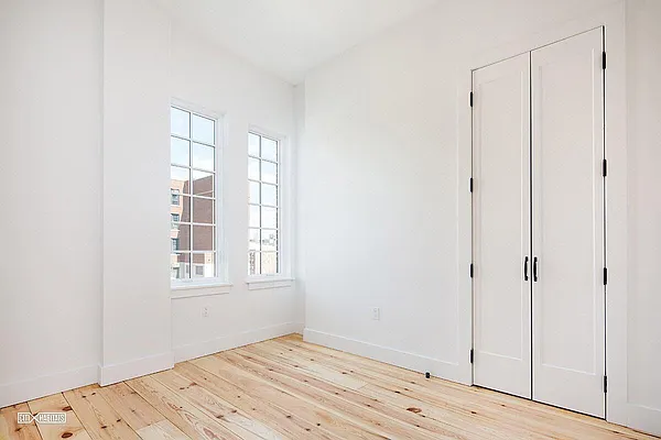 Rented by Citi Habitats | media 128