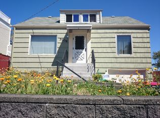 3706 SW Thistle St, Seattle, WA 98126