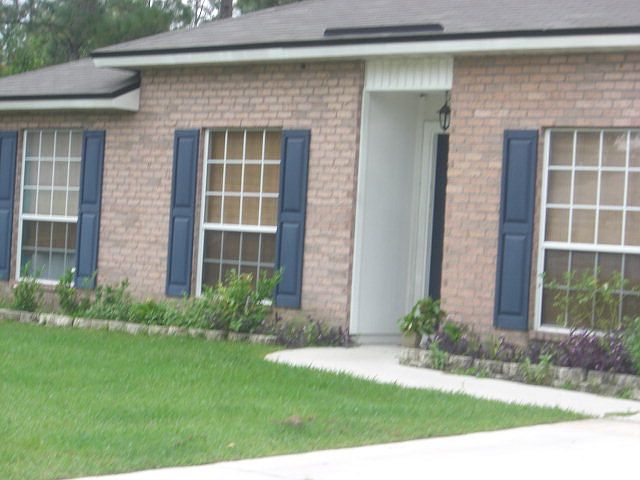 1st image of 20 Princess Delores Ln