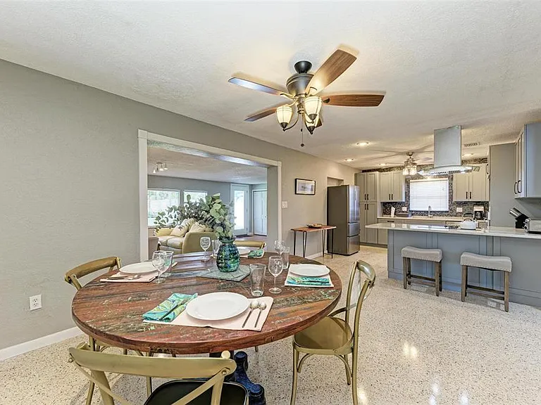 6000 Bayou Grande Blvd NE — Photo 12