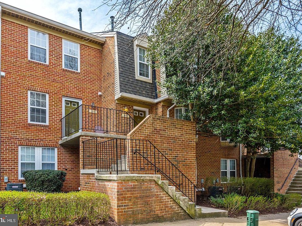 1st image of 4009 Chesterwood Dr