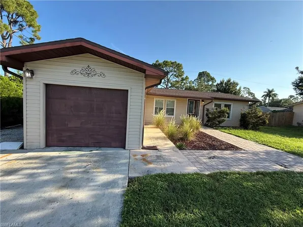9169 Shaddock Rd E, Fort Myers, FL 33967