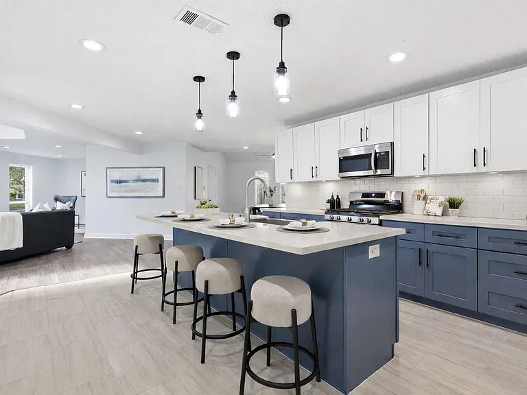 8002 Lichen Ln — Photo 8