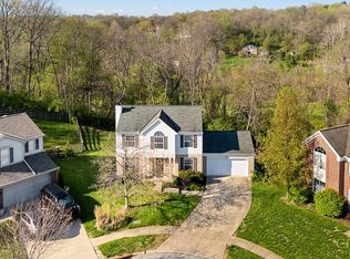 2560 Coveyrun Ct, Cincinnati, OH