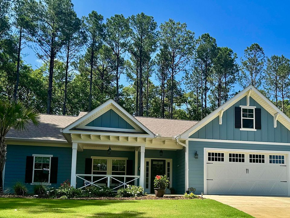 1st image of 122 Cypress Drive