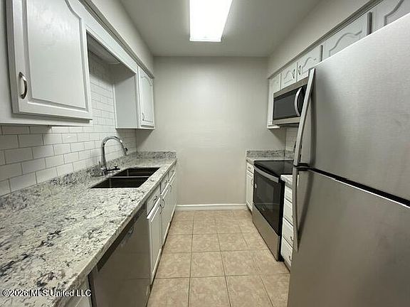 4th image of 2510 Pass Rd APT 102