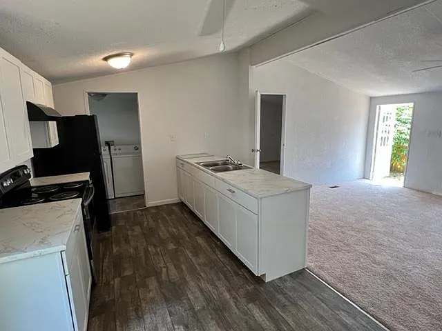 36344 Teakwood Ave — Photo 2