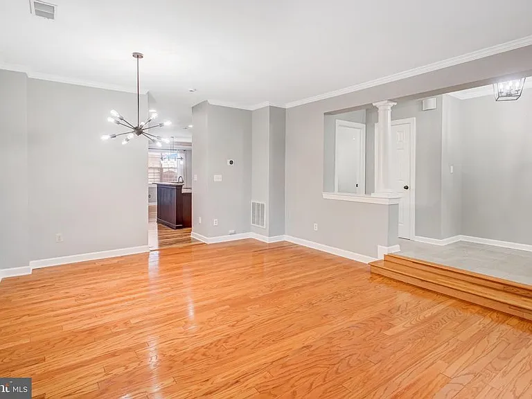 12852 Marblestone Dr — Photo 2