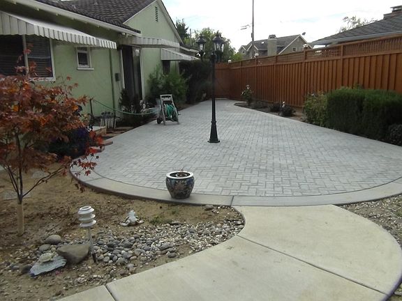 4th image of 460 Terrace Dr