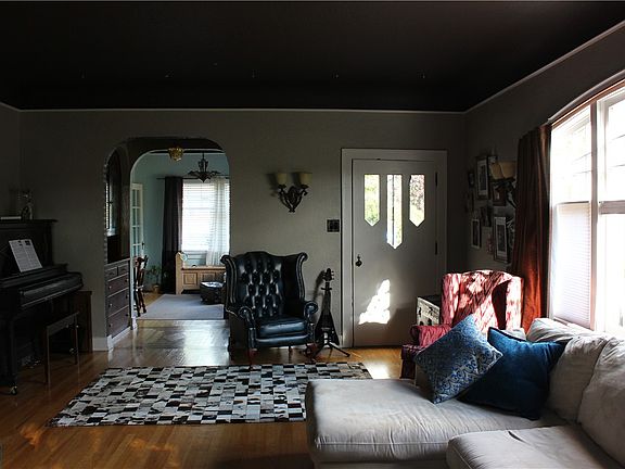 5th image of 7016 Central Park Dr