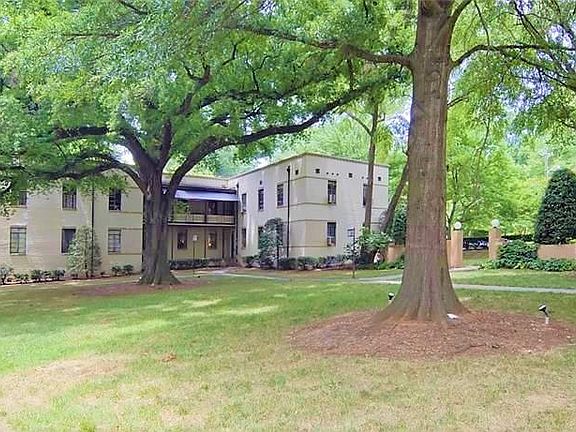 Quiet end unit on the first floor