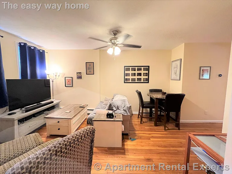 39 Cross St #1 — Photo 5