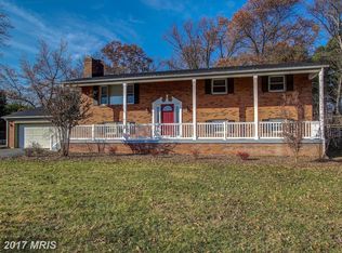 14202 Saint Clair Dr, Gainesville, VA 20155