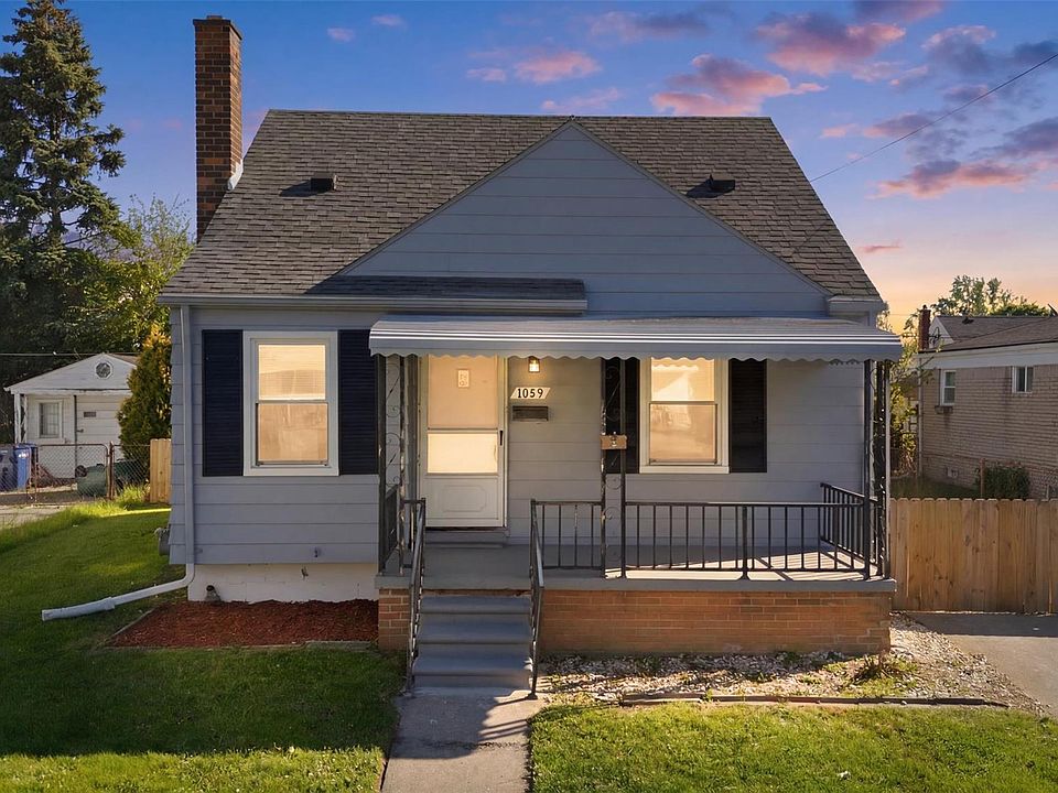1st image of 1059 Farnham Ave