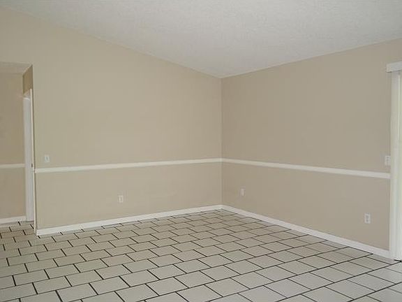 4th image of 2009 N Parkton Dr