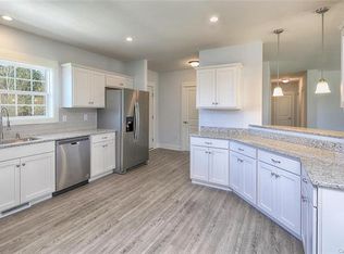 4856 Slanting Bridge Rd, Sherrills Ford, NC 28673