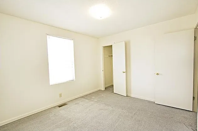 3272 Tower Dr #C — Photo 7