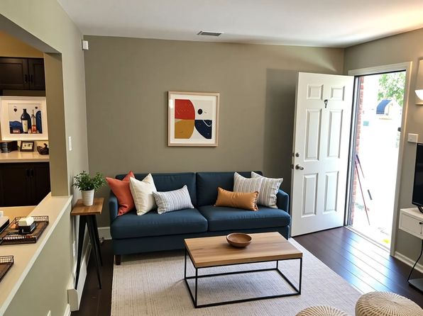 1200 W 127th St APT 2