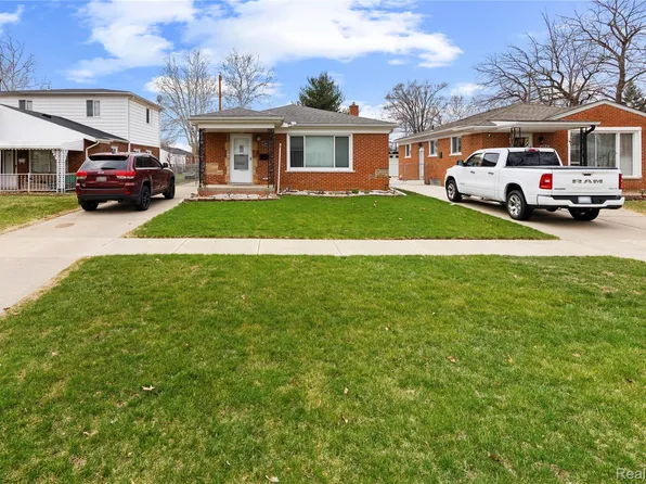 4692 McKinley St, Dearborn Heights, MI 48125