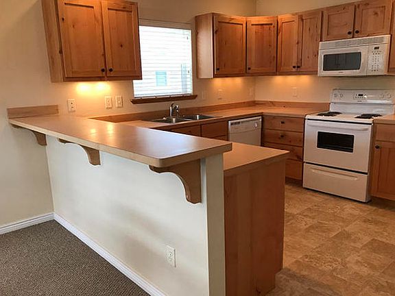 5th image of 123 Aspen Grove Ct