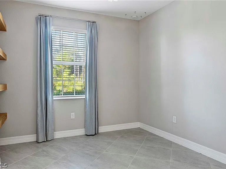 42219 Hammock Ln — Photo 9