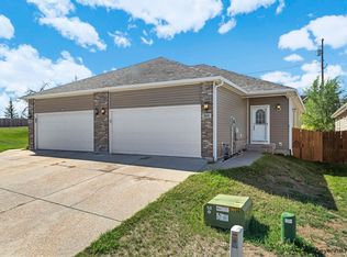 304 Borough St, Cheyenne, WY 82007