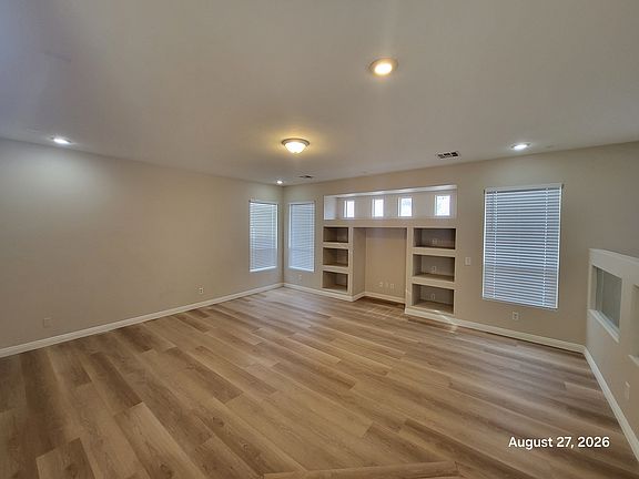 4th image of 348 Jolly January Ave