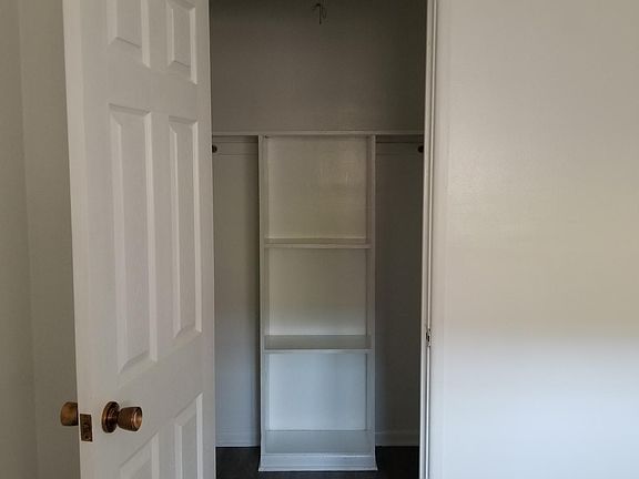 3rd image of 2512 S Central Ave #5