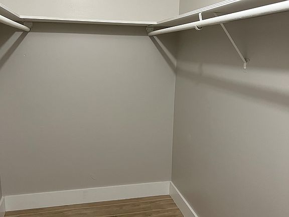 3rd image of 320 SE 11th Ave #201