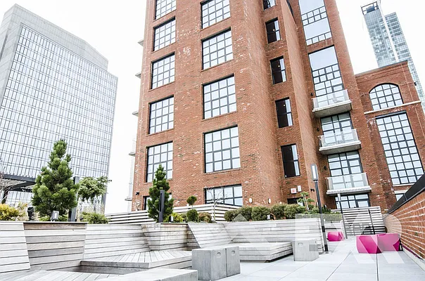 Rented by Owner | media 6