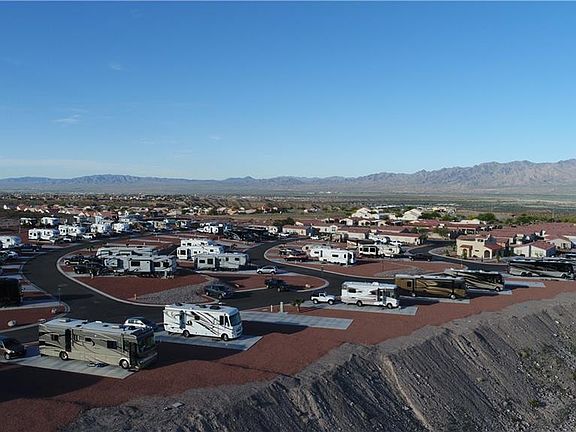 4th image of 2341 Felipe Dr