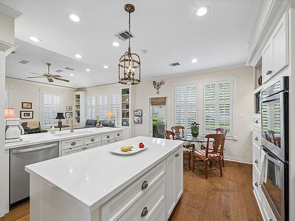 3rd image of 6611 Trebeck Ln