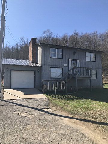 1st image of 46 Hemlock Dr