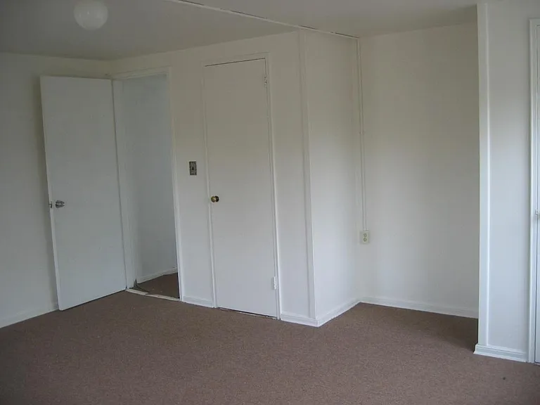 Tindall Rd — Photo 4
