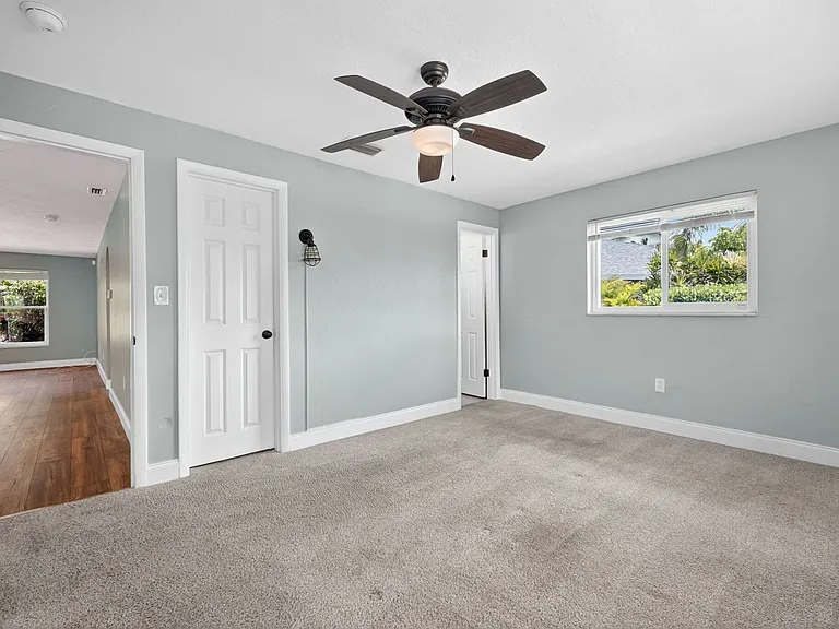 4419 N Pacific Cir — Photo 10