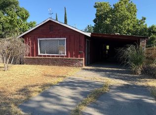 811 Chestnut St, Corning, CA 96021