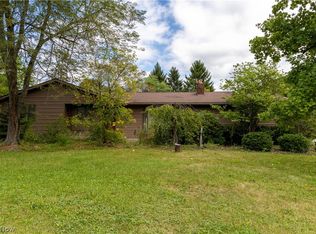 4676 Parkman Rd NW, Southington, OH 44470