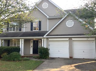 7 Cobb Hall Ct, Greenville, SC 29607