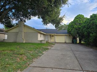 7731 Deadwood Dr, Houston, TX 77040